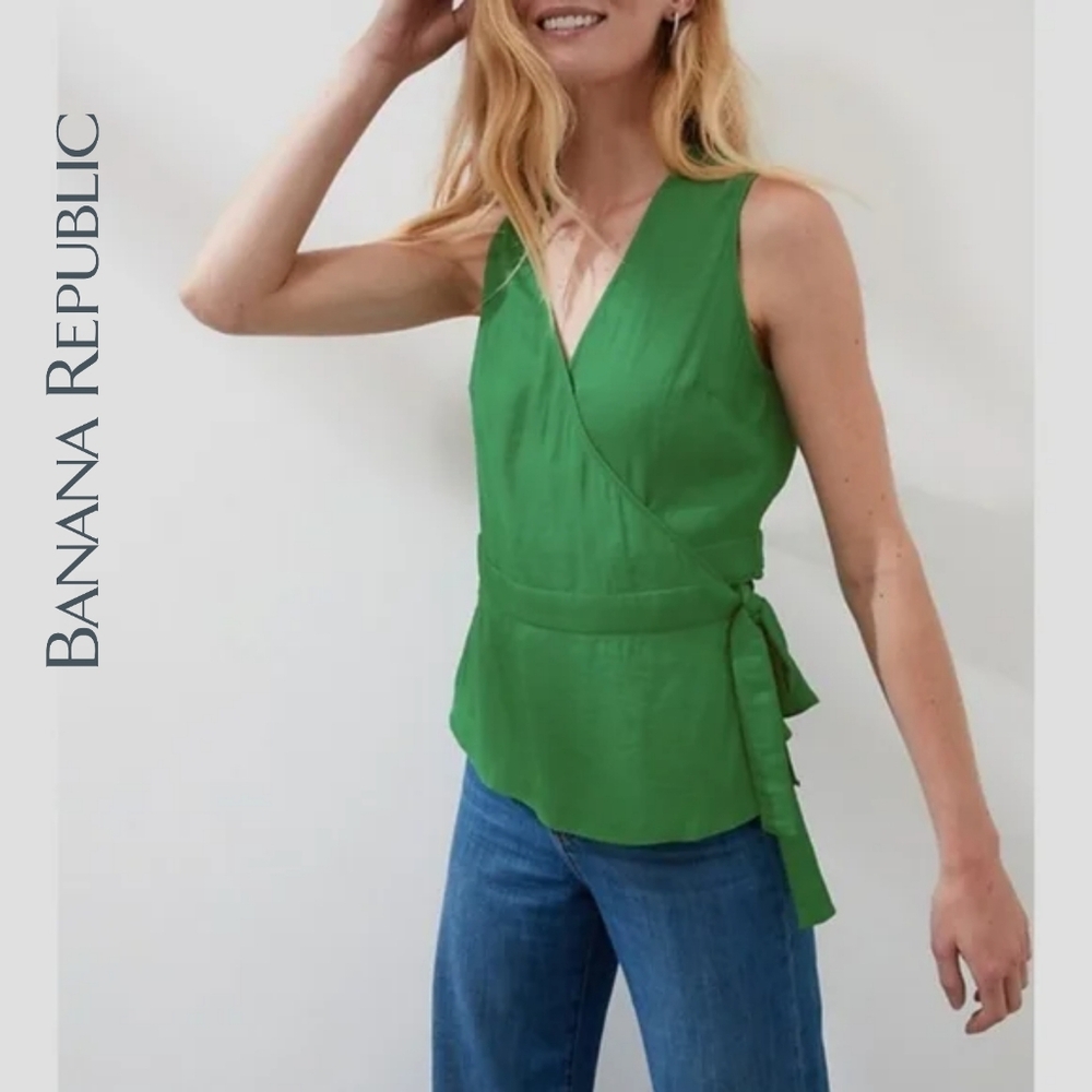 NWT XXSP/XS Banana Republic Sleeveless Wrap Top - Hula Green